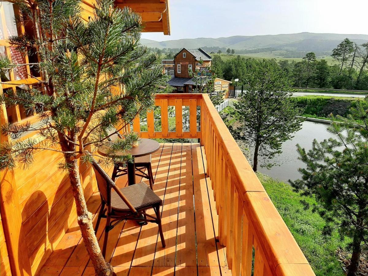 El Paso City, Zlatibor - Unique Wooden Cottages, Treehouse, Wild West Rooms, Accommodation 1-6 People Экстерьер фото