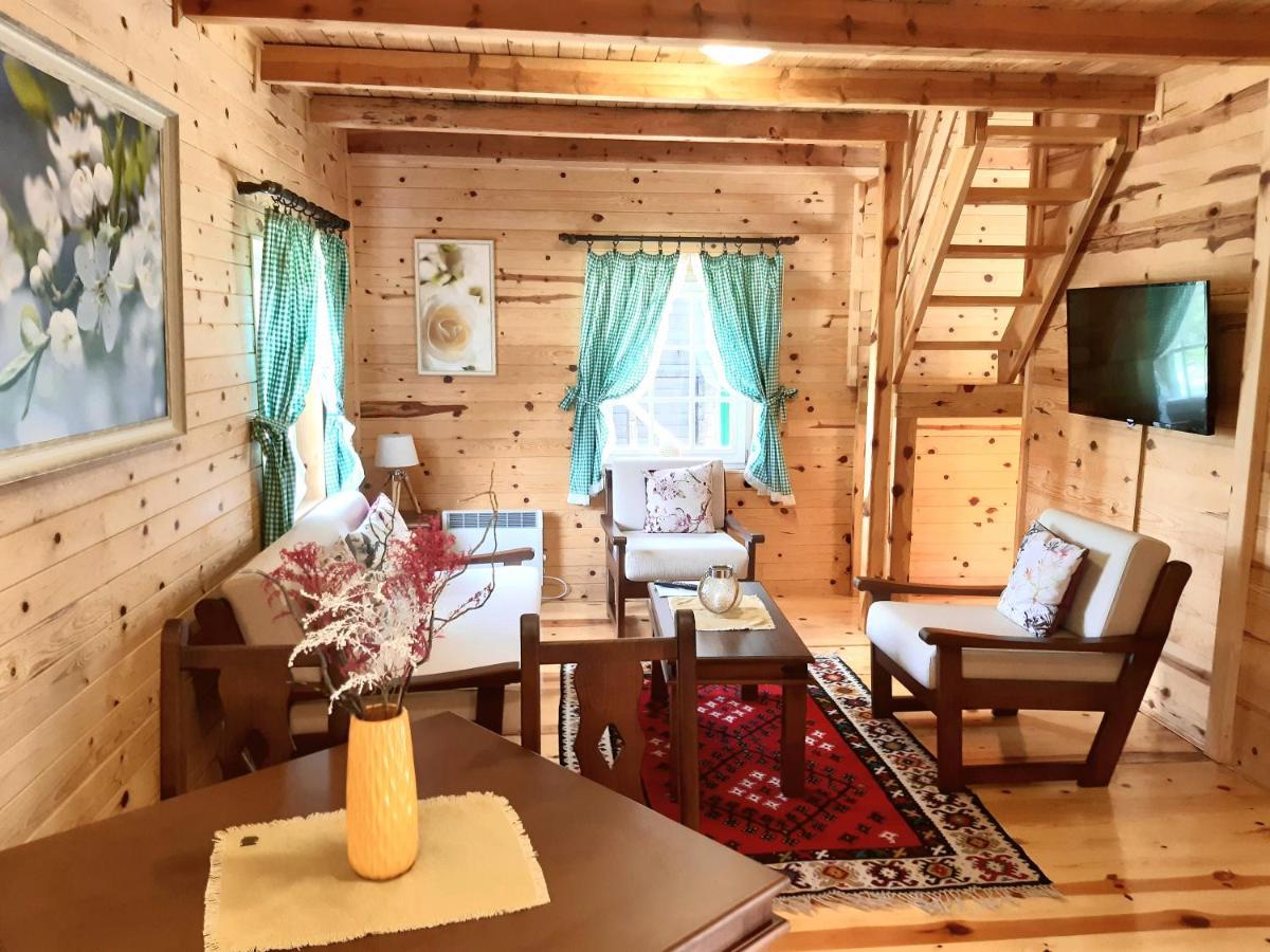 El Paso City, Zlatibor - Unique Wooden Cottages, Treehouse, Wild West Rooms, Accommodation 1-6 People Экстерьер фото