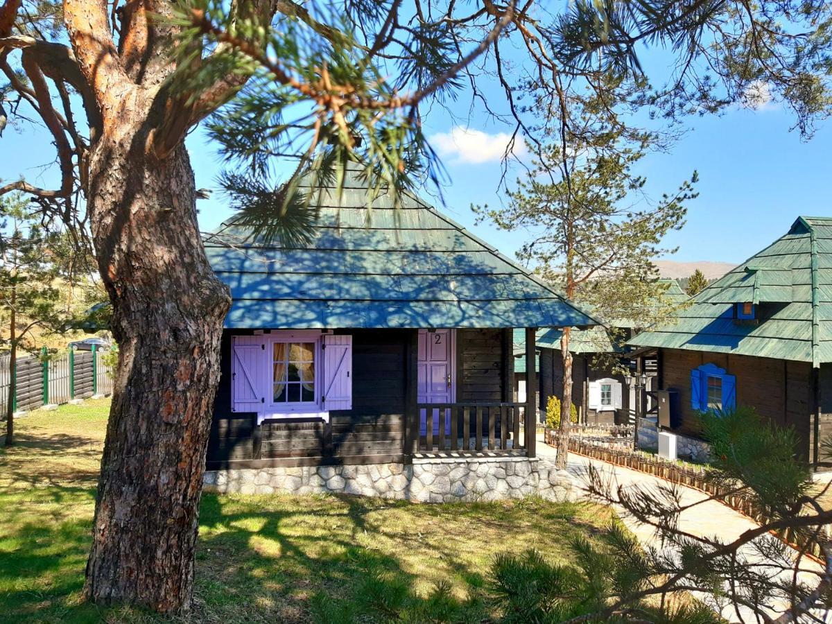 El Paso City, Zlatibor - Unique Wooden Cottages, Treehouse, Wild West Rooms, Accommodation 1-6 People Экстерьер фото