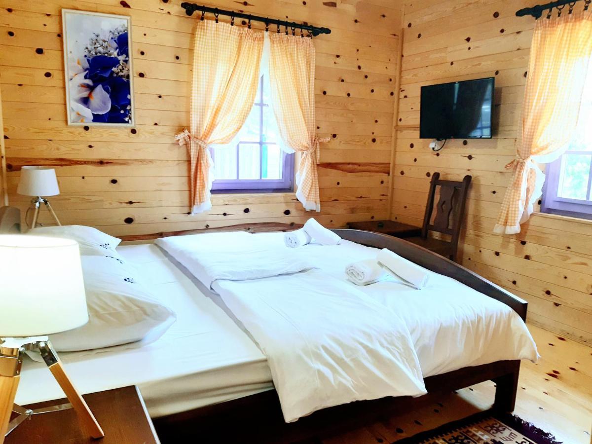 El Paso City, Zlatibor - Unique Wooden Cottages, Treehouse, Wild West Rooms, Accommodation 1-6 People Экстерьер фото