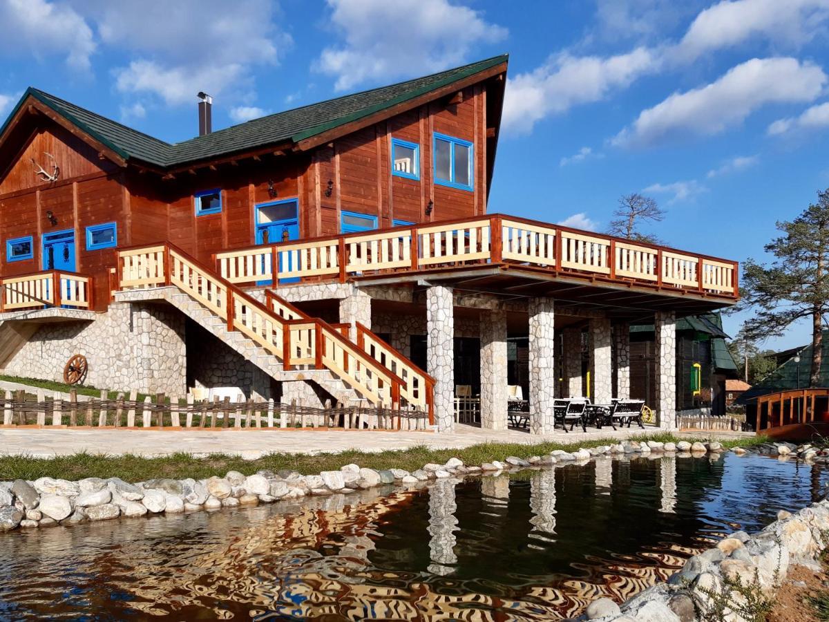 El Paso City, Zlatibor - Unique Wooden Cottages, Treehouse, Wild West Rooms, Accommodation 1-6 People Экстерьер фото
